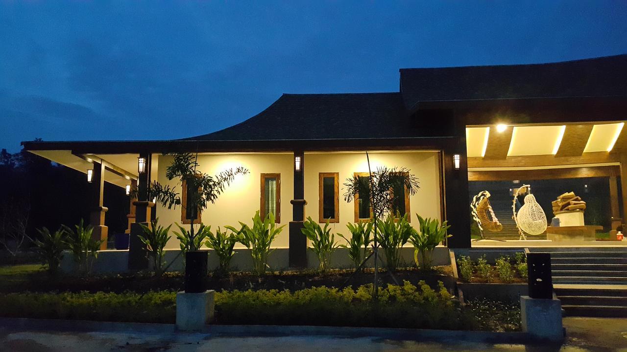 Phu Chom Mork Resort Sangkhla Buri Exterior photo