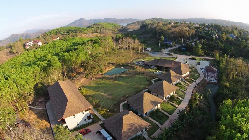 Phu Chom Mork Resort Sangkhla Buri Exterior photo